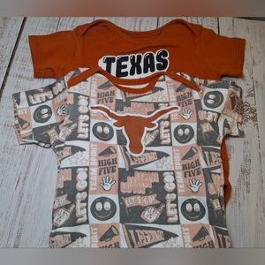 Texas Longhorns Baby Burnt Orange Sunday Commics Lot Of 2 One Piece 18 Months